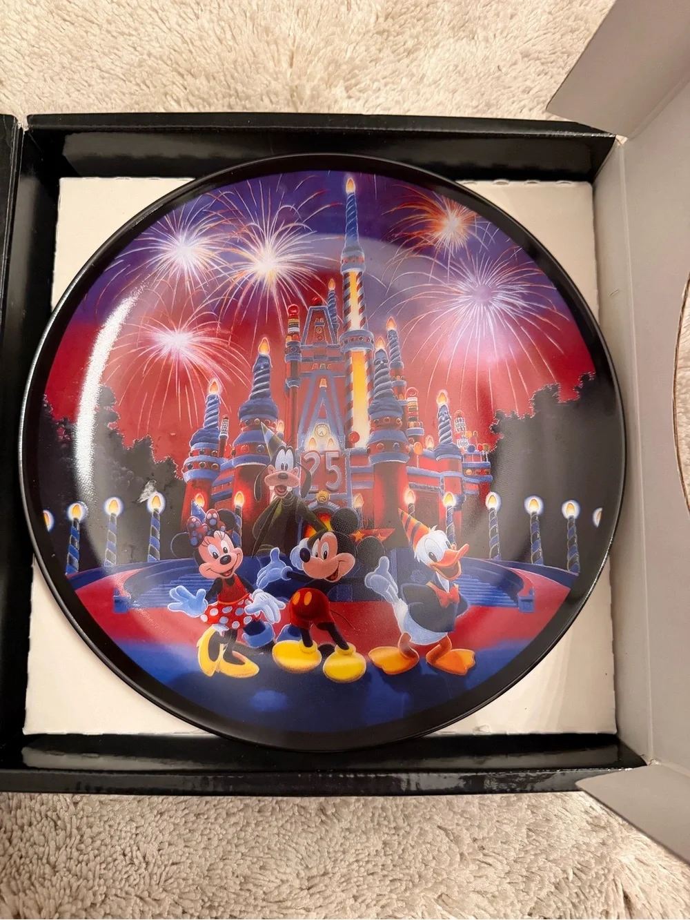 Disney World 25 Magical Years Anniversary Plate 8.5